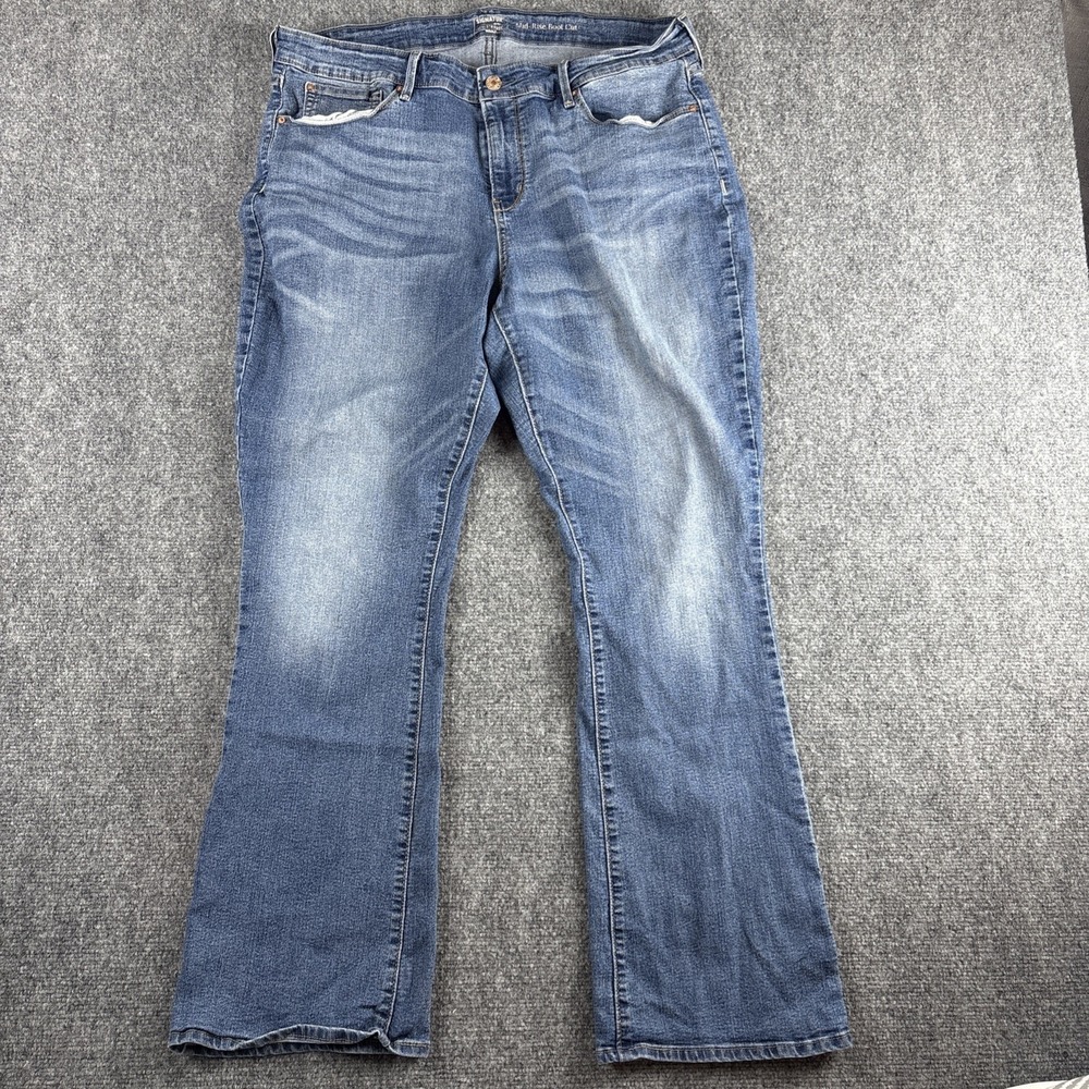 Signature by Levi Strauss Mid-Rise Bootcut Jeans Medium Wash Size 18M 34x32